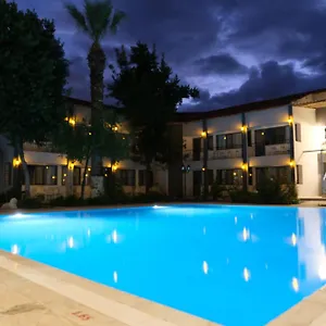  Hotel Artemis Yoeruek - Denizli